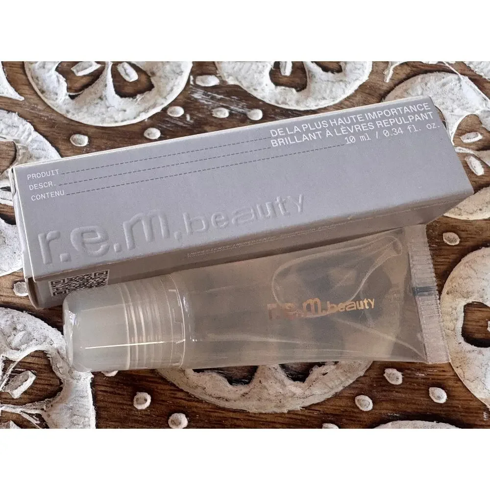 r.e.m. beauty Utmost Importance Plumping Lip Gloss Clear 10 mL Full Size